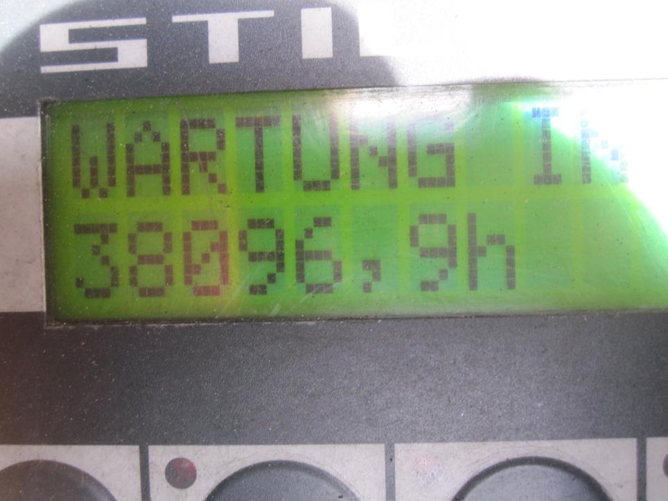 Gepflegte Flurförderfahrzeuge-13